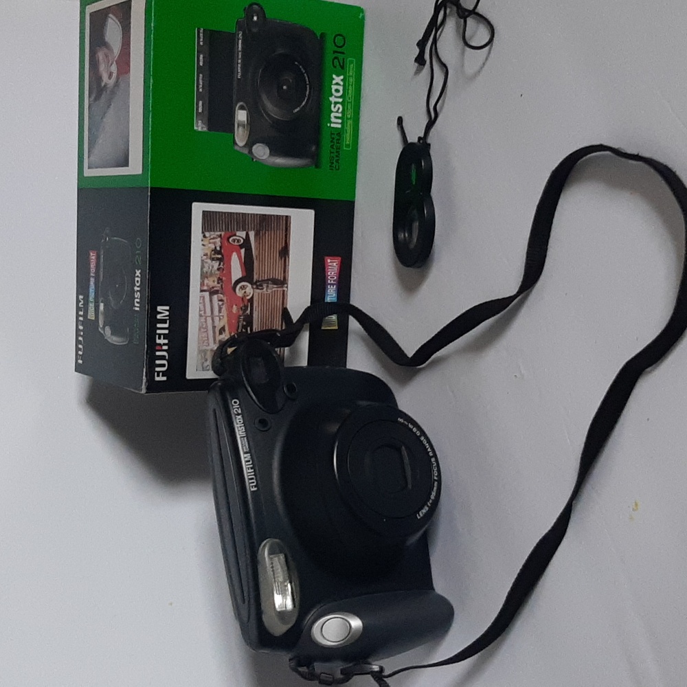 Fujifilm 210 Instant Wide Film Camera